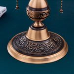 Abajur Tiffany com Cúpula Dourada e Puxadores Retrô - Disponível na ProntoPraTi