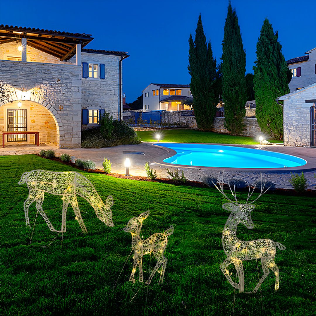 Rena de Natal de Led para Jardim - Disponível na ProntoPraTi