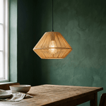 Pendente de Palha Bambu Cônico com Trama Aberta e Luz Difusa - Disponível na Luzzart