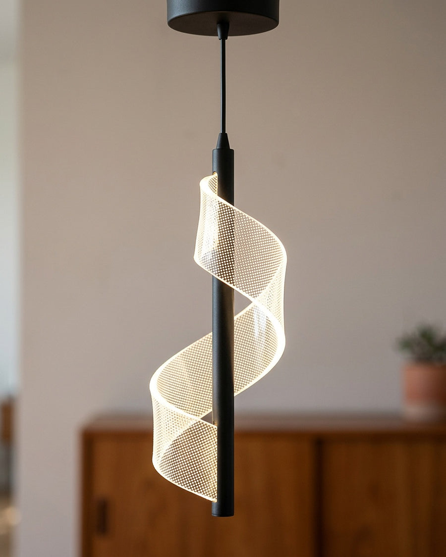 O LED integrado de 5 W dispensa troca de lâmpada