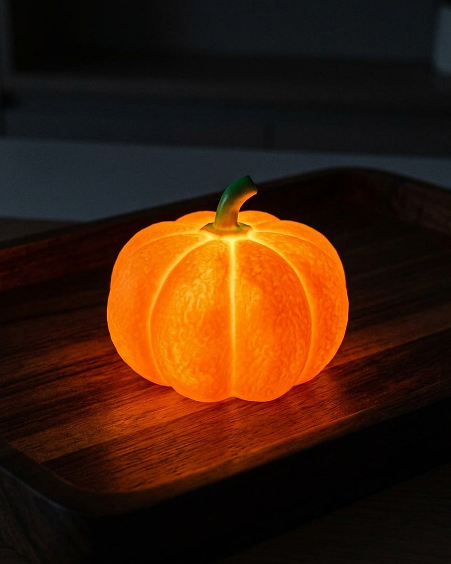 O LED branco quente atravessa a casca e sai laranja