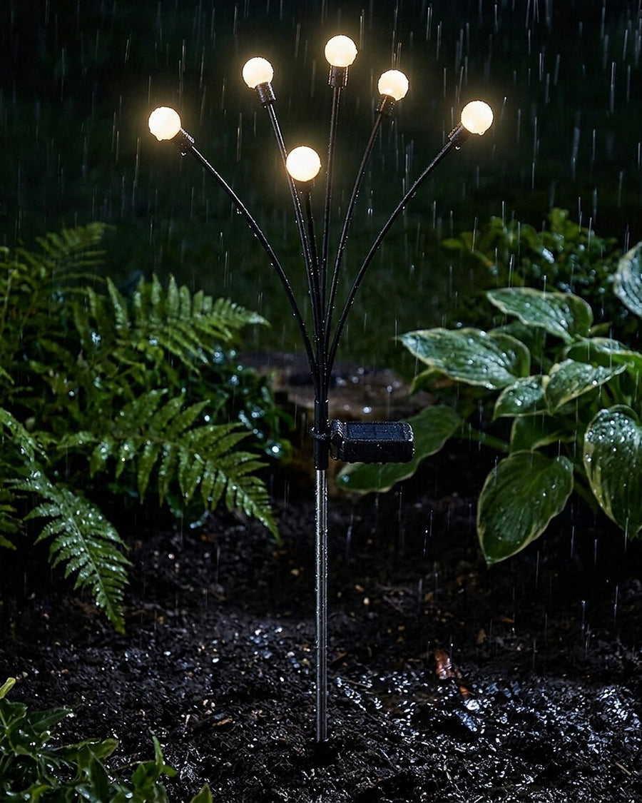 Com IP65, as esferas de 1,8 cm seguem acesas na chuva