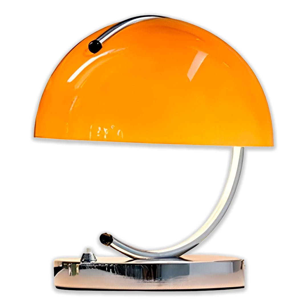 Luminária de Mesa Retro em Metal Cromado com Cúpula Meia - Lua - Disponível na Luzzart