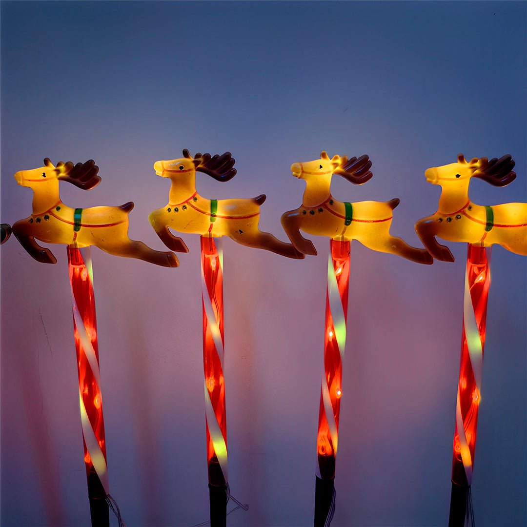 Espeto Solar de Natal LED - Trenó e Renas - Disponível na ProntoPraTi