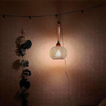 Arandela de Palha Bambu Rattan com Tomada - Esfera